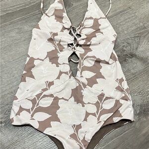 ACACIA SWIMWEAR Kokomo One Piece Bikini RARE CAPSULE South Pacific Swimsuit $210